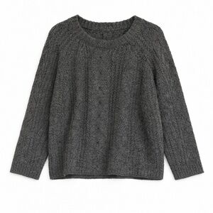 Universal Thread charcoal sweatshirt